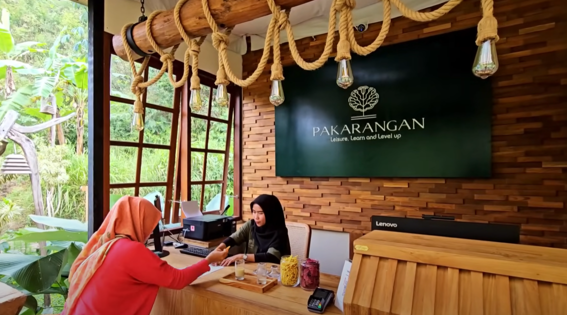 Pengalaman Menginap di Pakarangan Glamping Bogor: Wisata Alam dengan Nuansa Ubud di Tengah Bogor